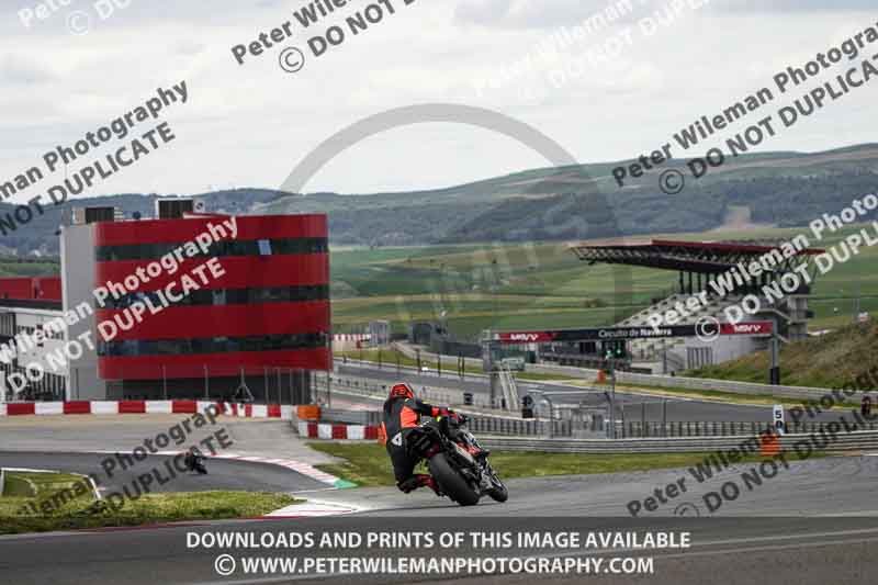 cadwell no limits trackday;cadwell park;cadwell park photographs;cadwell trackday photographs;enduro digital images;event digital images;eventdigitalimages;navarra;no limits trackdays;peter wileman photography;racing digital images;trackday digital images;trackday photos